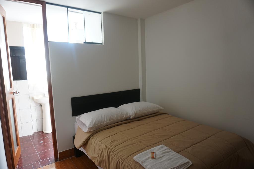 Residencial Mamamia Hotel Tacna Eksteriør billede